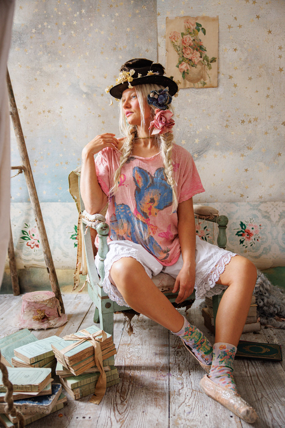 Magnolia Pearl Socks 144 Flor Lamb Ditsy