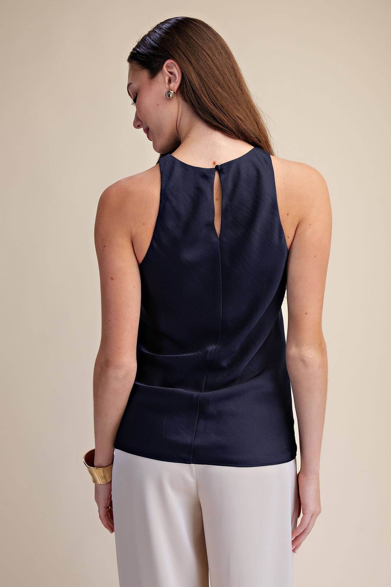 Round-Neck Sleeveless Minimalist Top Navy