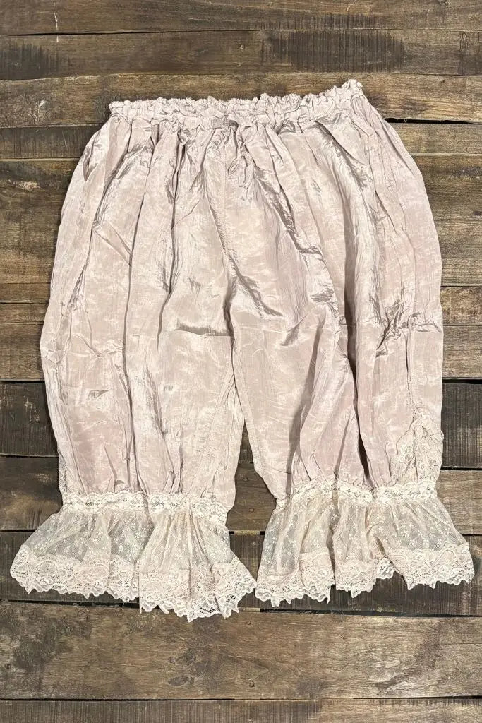 Alluring Romance Bloomers Blush-OS