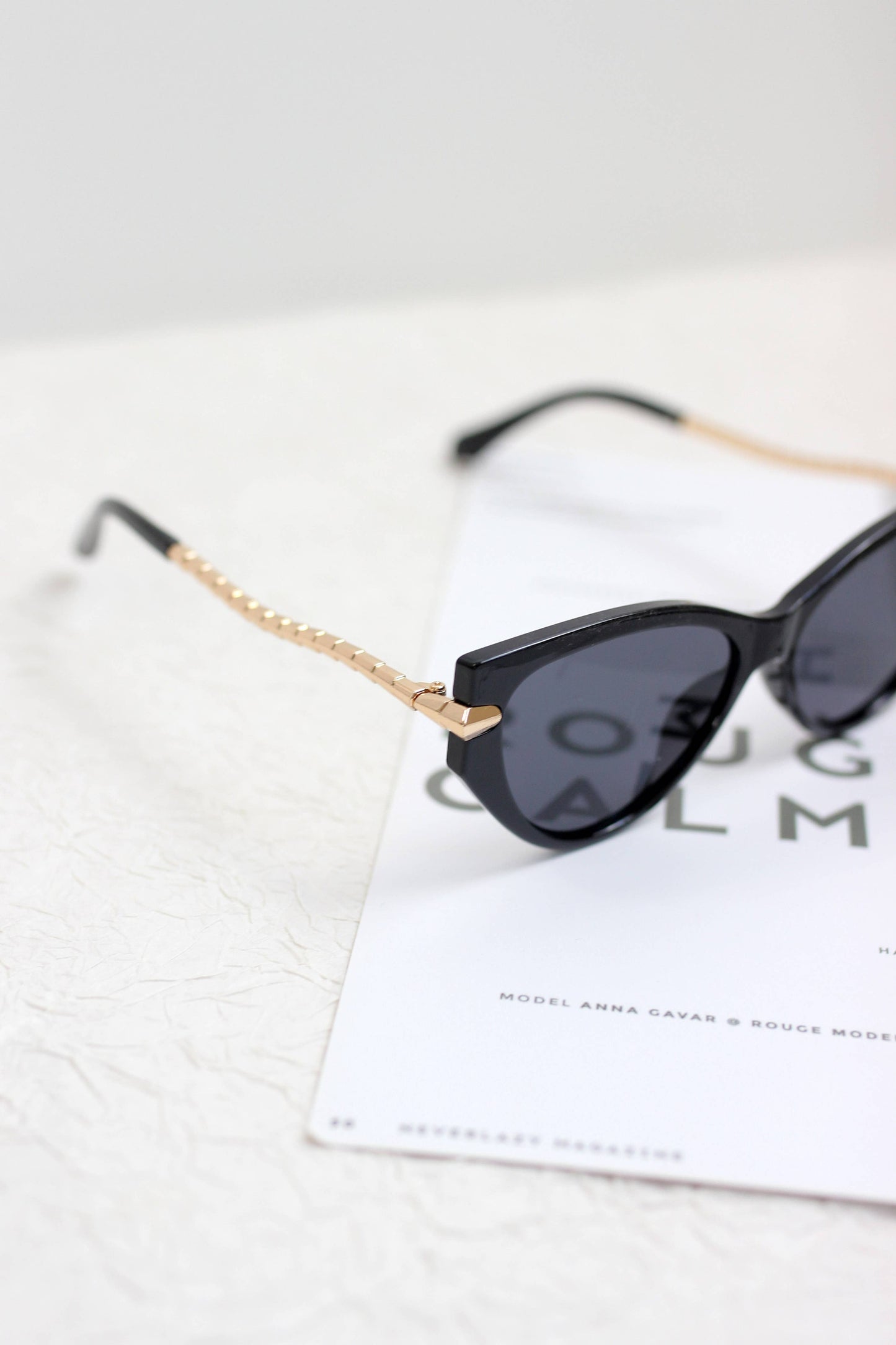 Retro Cat-Eye Sunglasses Brown