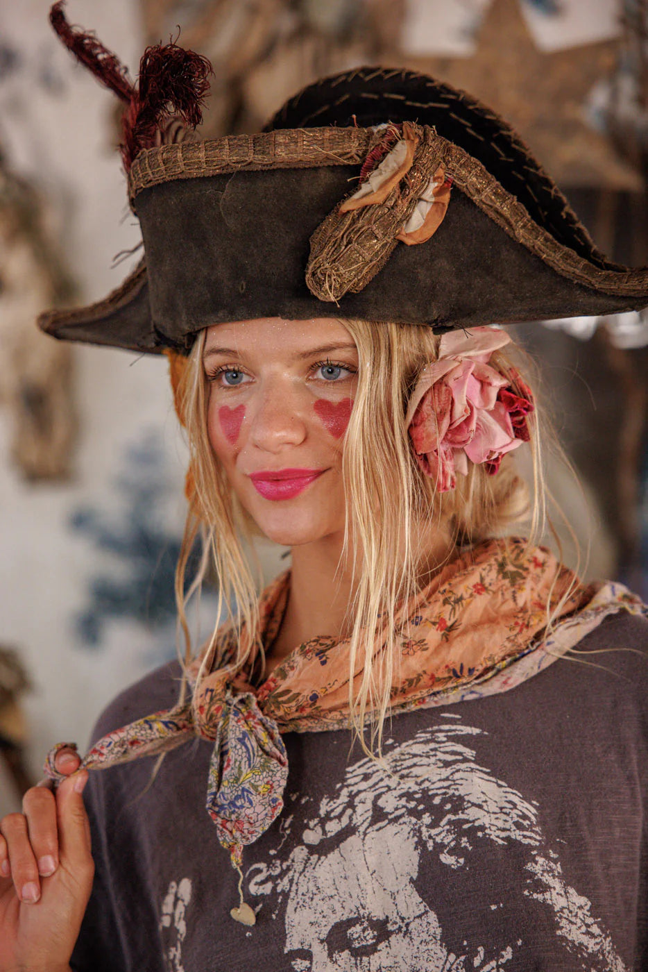 Magnolia Pearl SCARF 235 Agathe French Floral