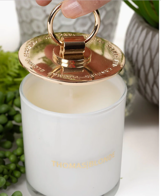 Thomas Blonde Topless Blonde Candle 12 Oz