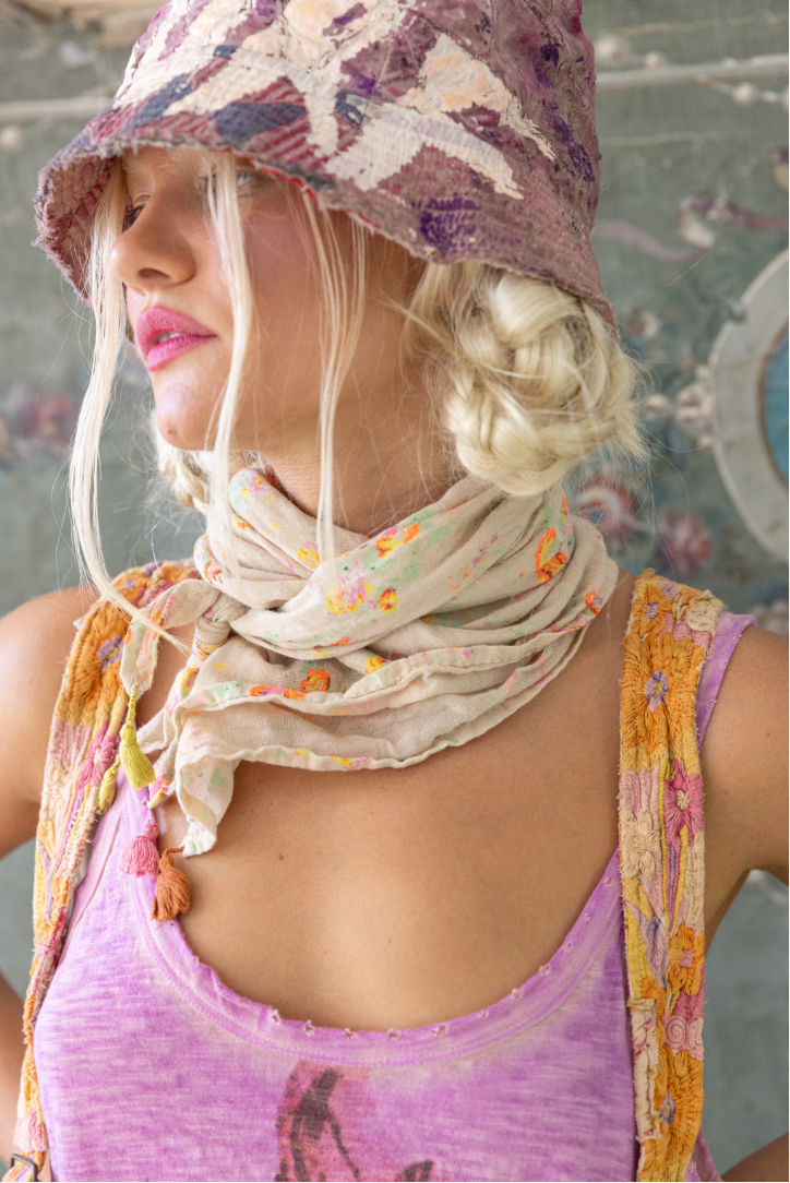 Magnolia pearl Scarf 150 Floral Neon