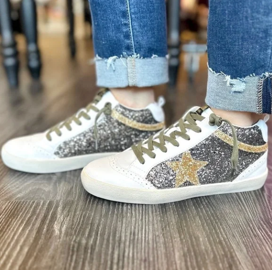 Miim Daisy Sneaker size 10