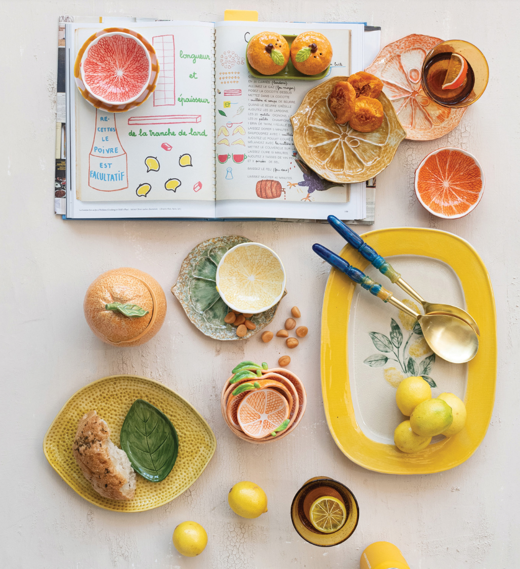 Painted Stoneware Clementine Meas Cups