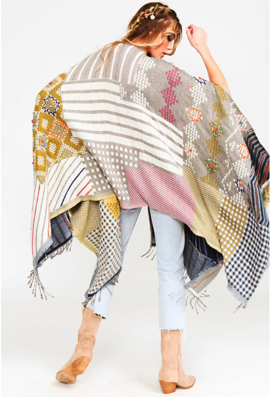 Aratta Snow White Poncho Hand Stitched Jaquard