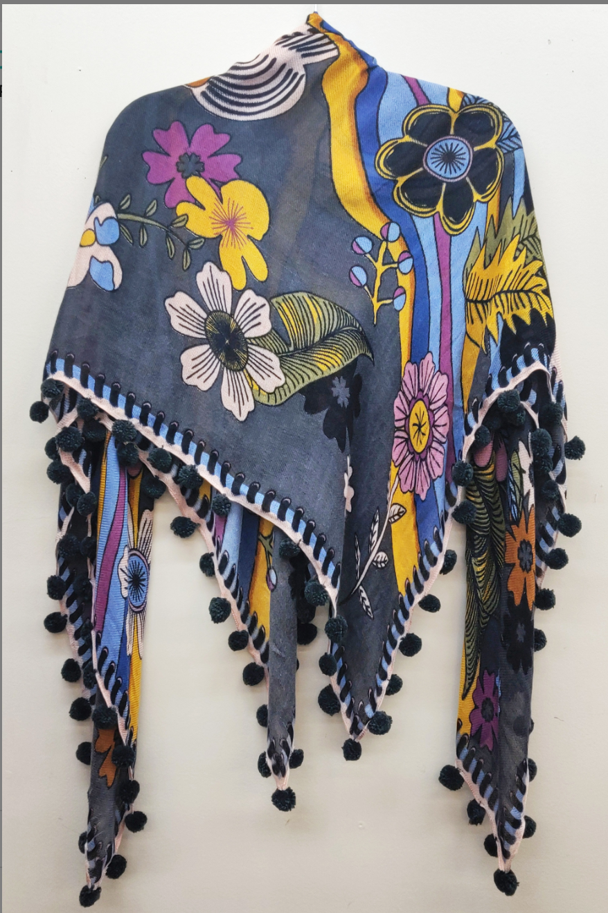 Aratta Mona POM-POM Shawl