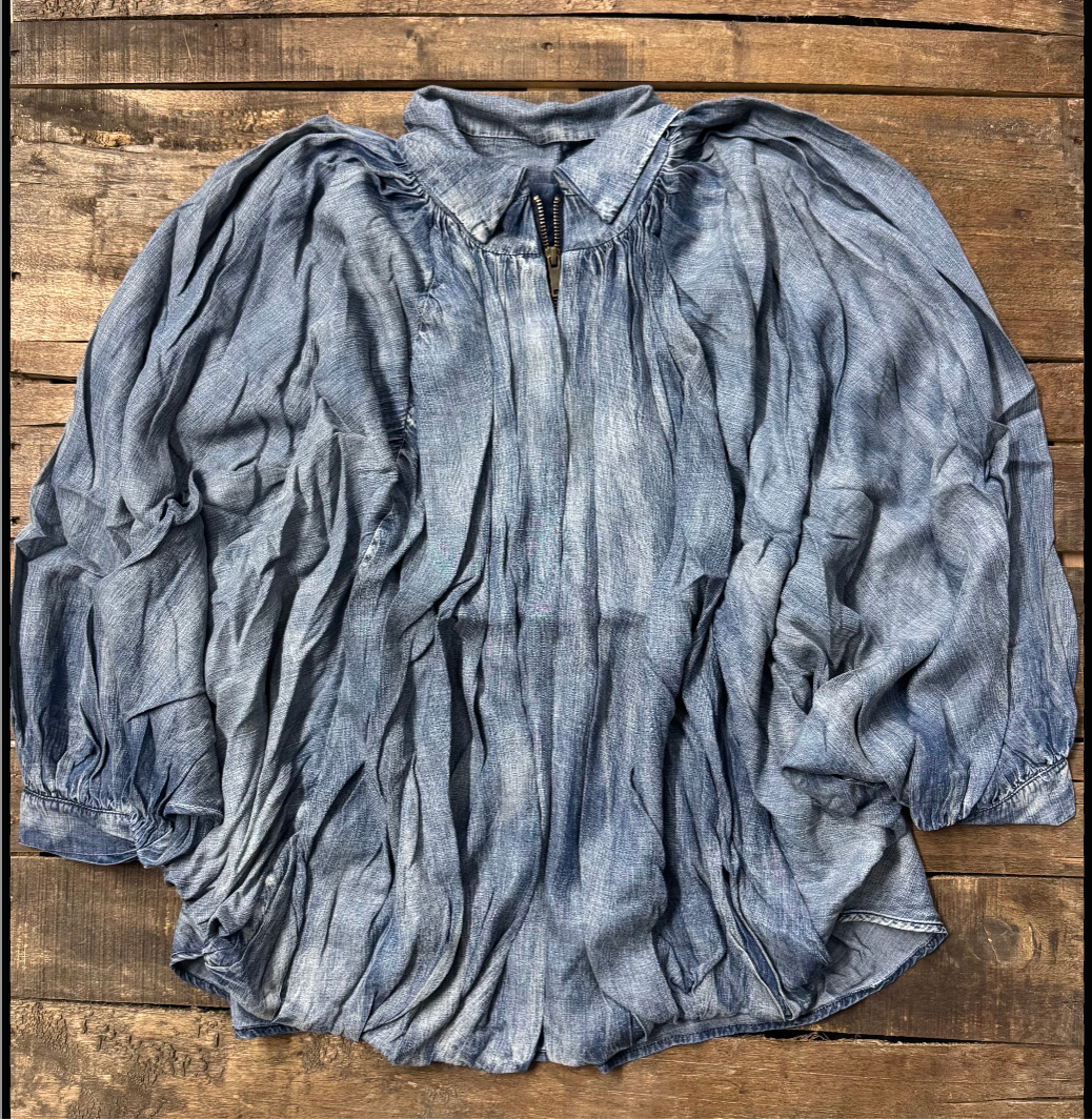 Willow Sky Top | Chambray Zip-Up