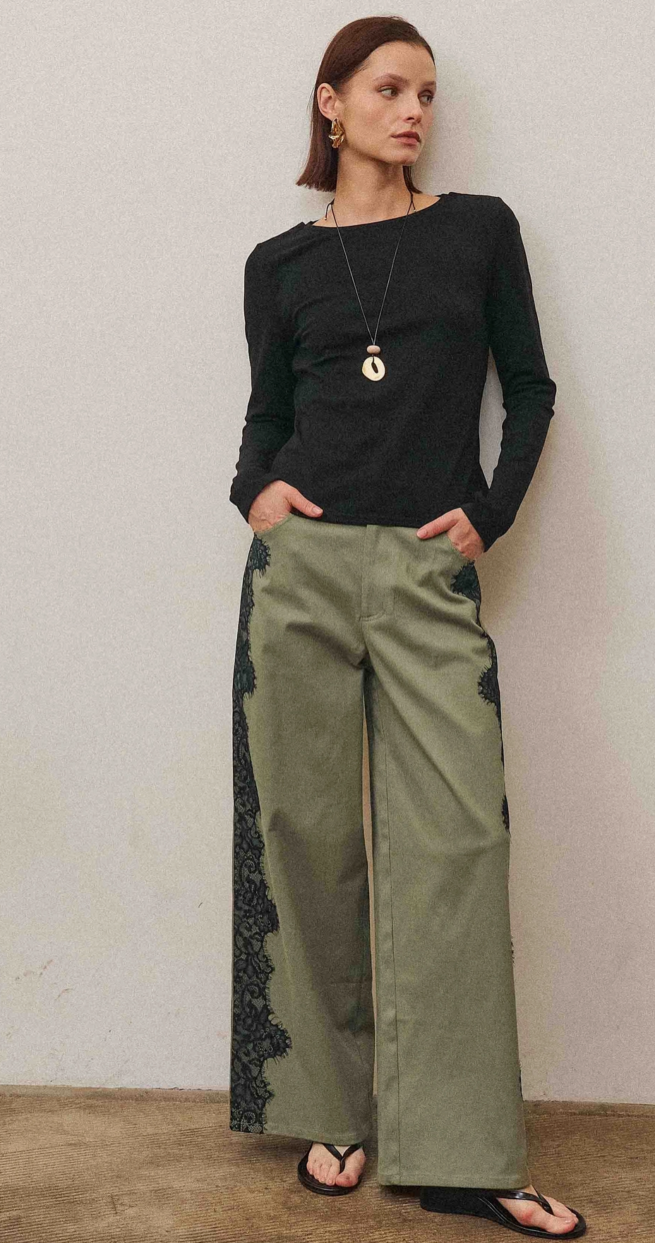 Olive Twill Pants With Lace