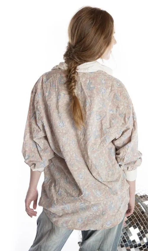 Magnolia Pearl 943 Boyfriend Shirt Accent Floraision