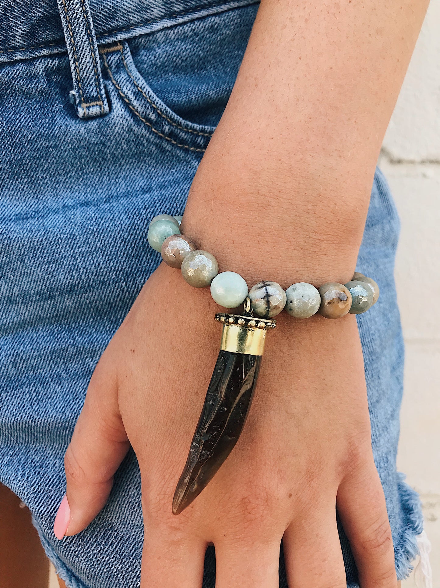 Coated Agate Bracelet // Gemstone Horn Charm