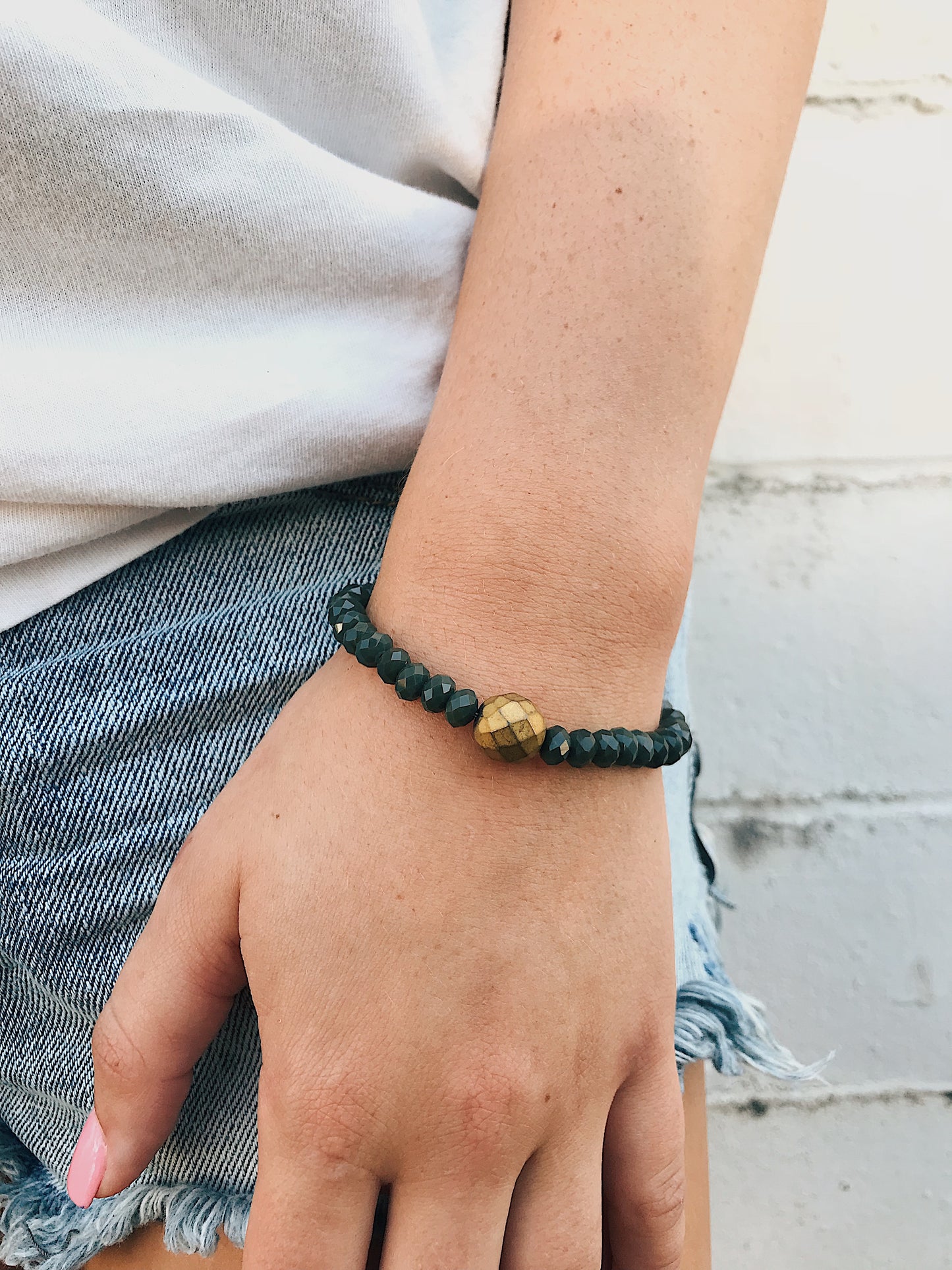 Forrest Green Crystal Bracelet // Gold Accent