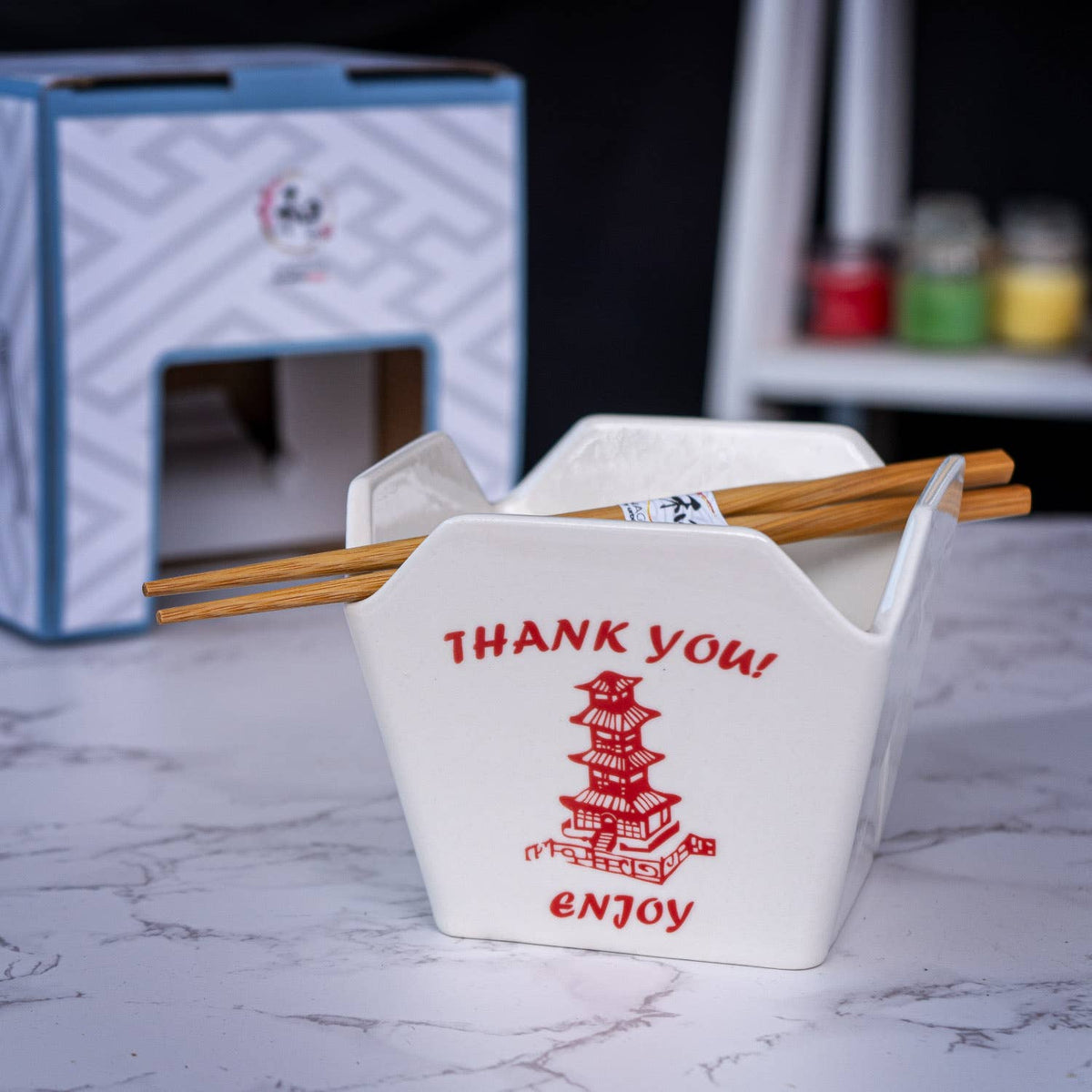 Pagoda Takeout Box Ceramic Serving Bowl with Chopsticks (16 oz)