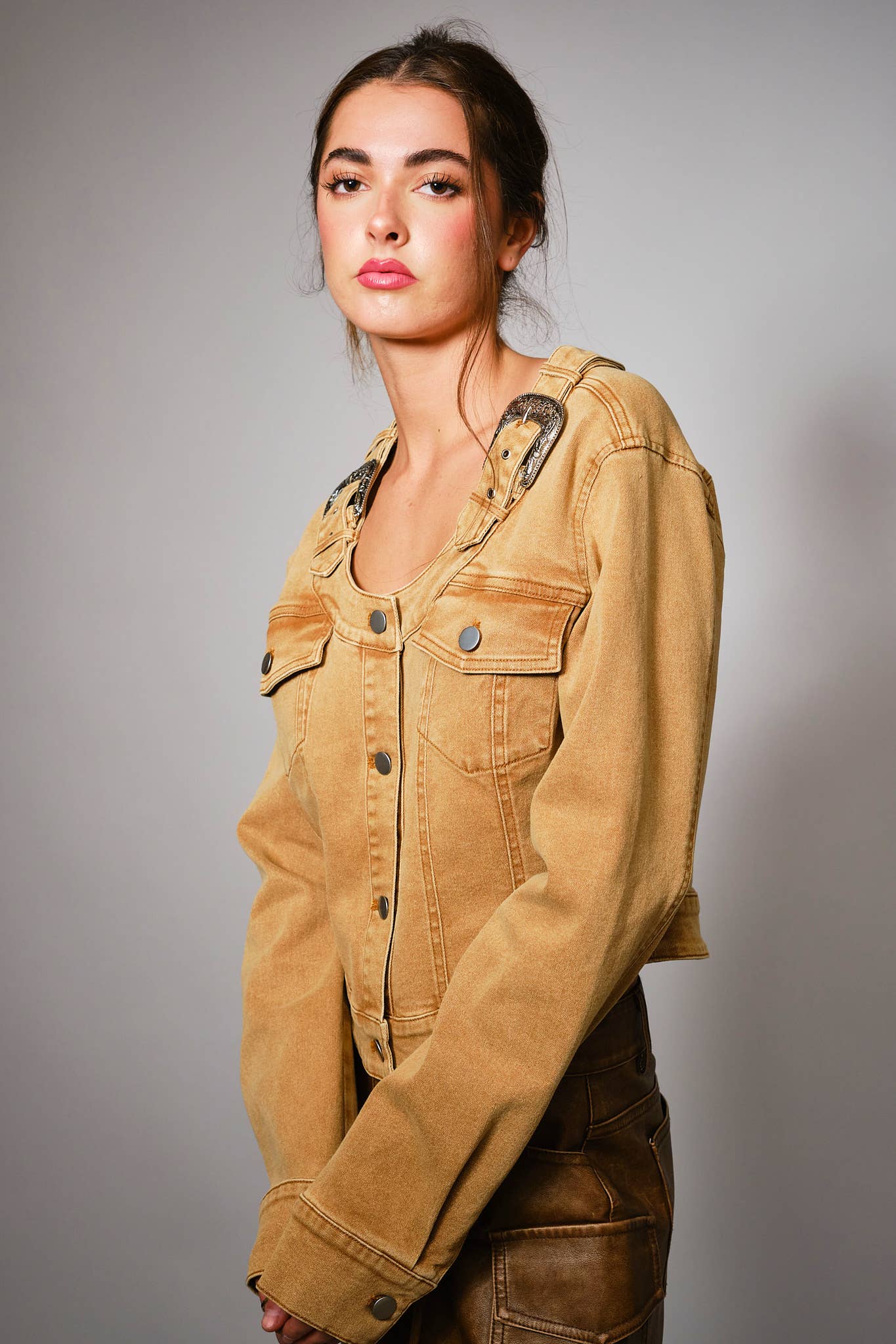 Western Buckle Denim Jacket: WASHED CAMEL