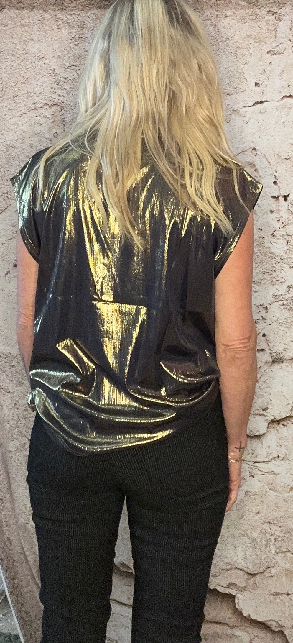 Gold V neck iridescent top