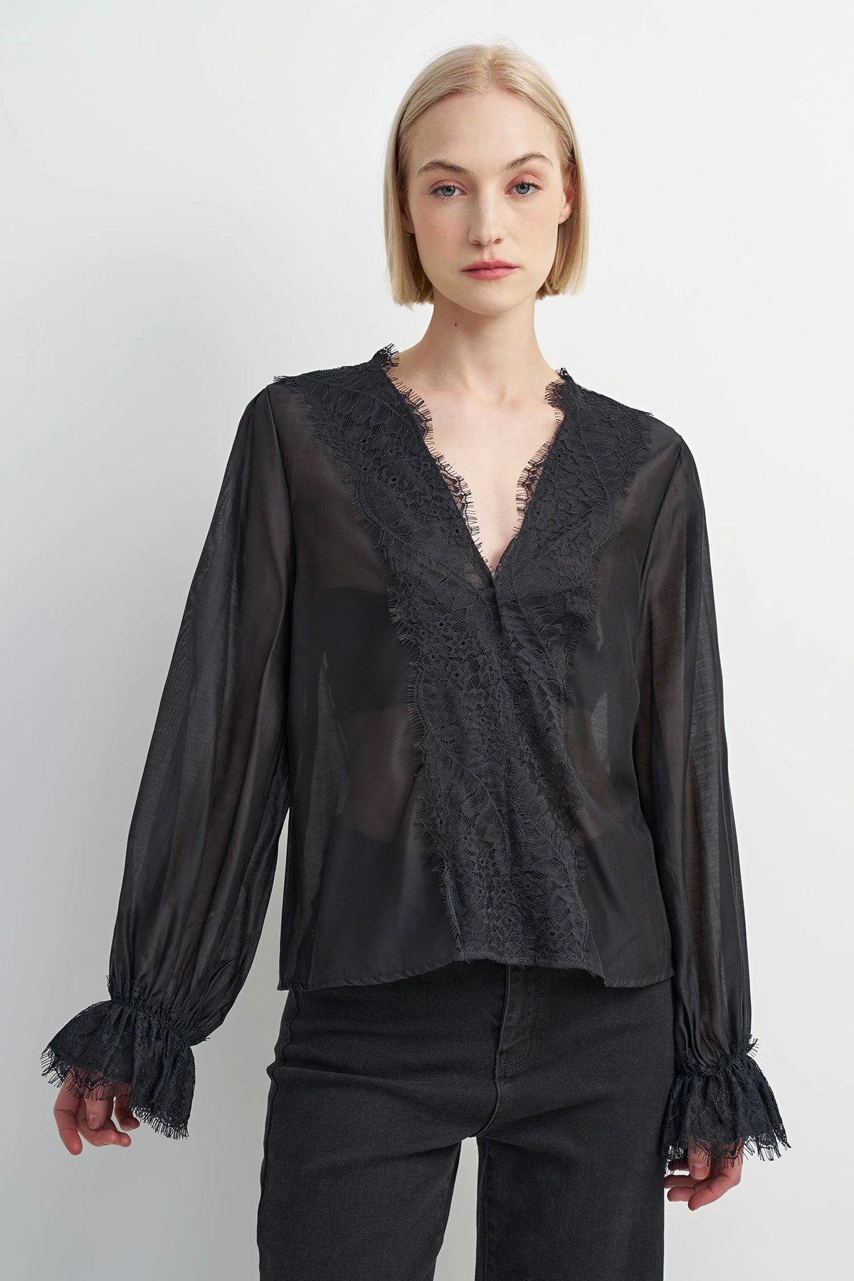 Harlow Blouse