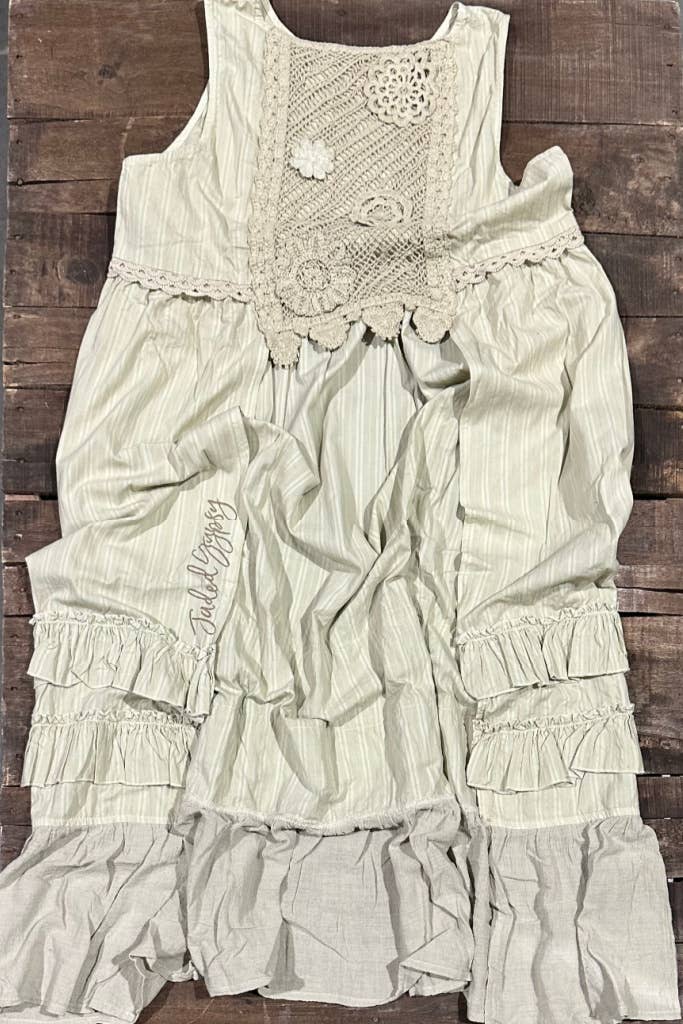 Jaded Gypsy Morning Stroll