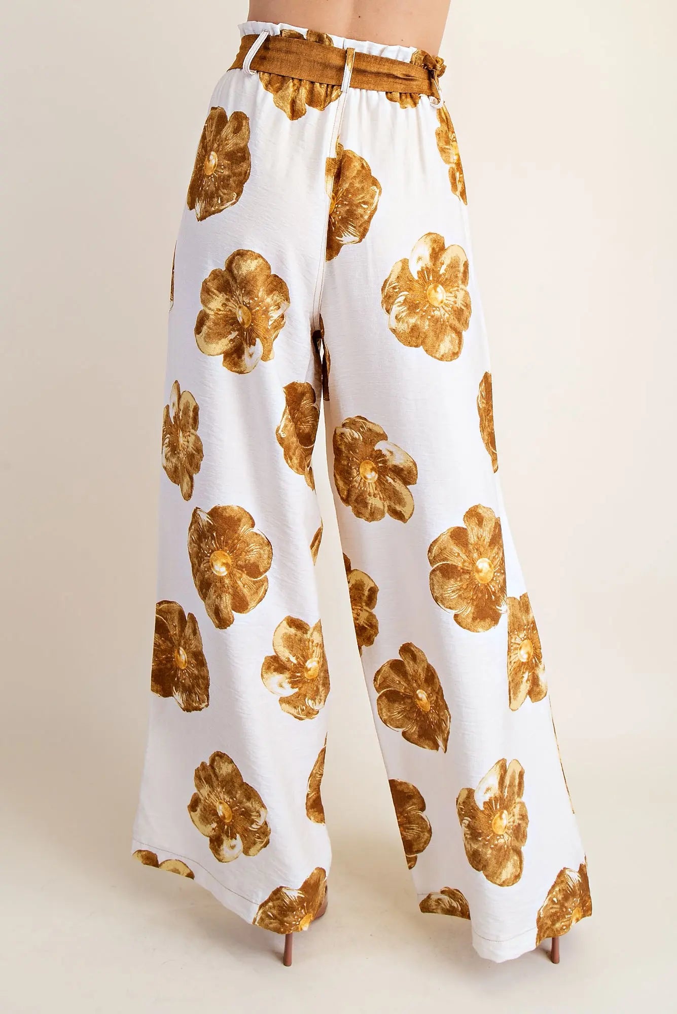 Floral Resort Wear  Taupe/Gold