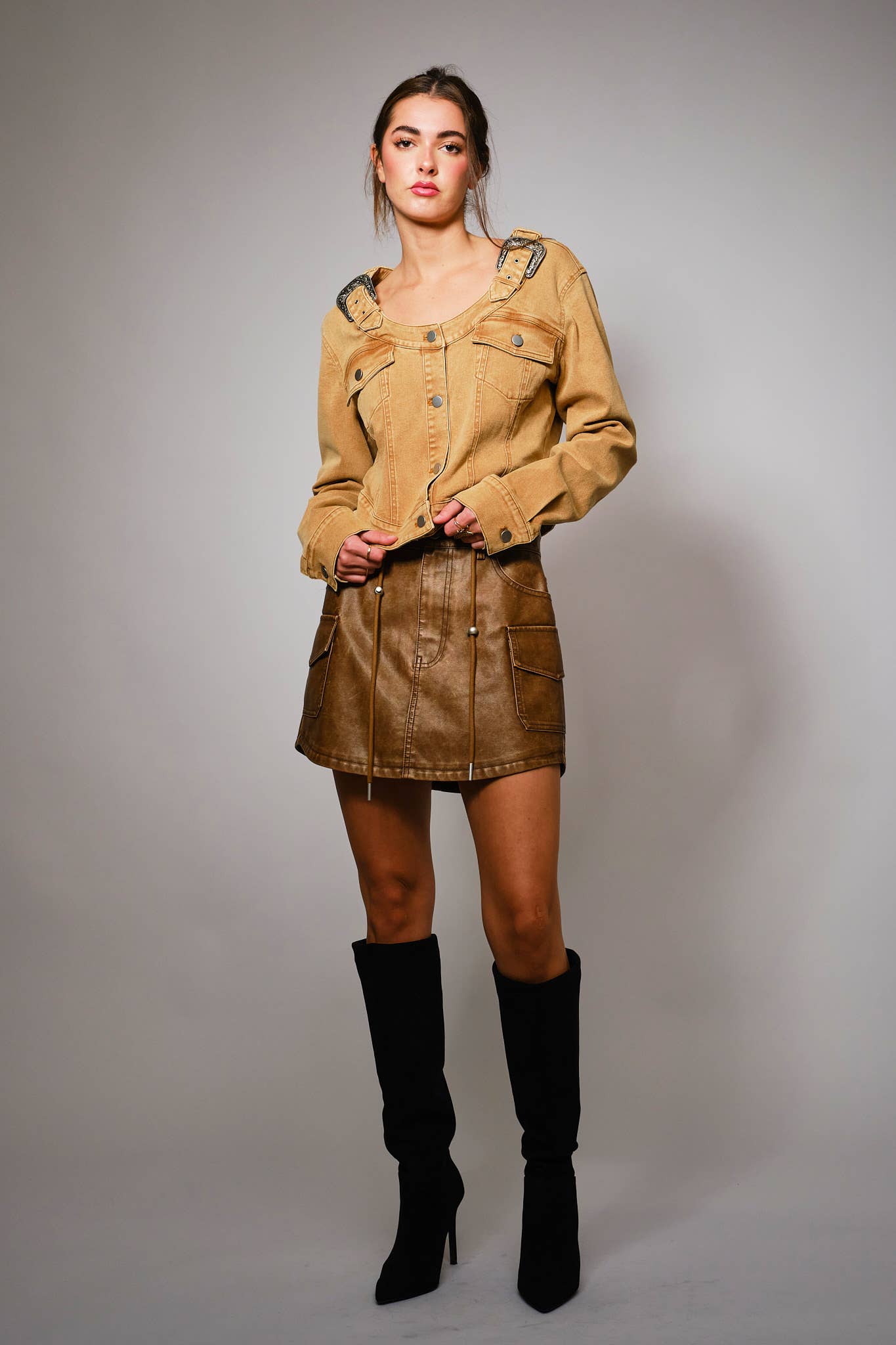 Western Buckle Denim Jacket: WASHED CAMEL