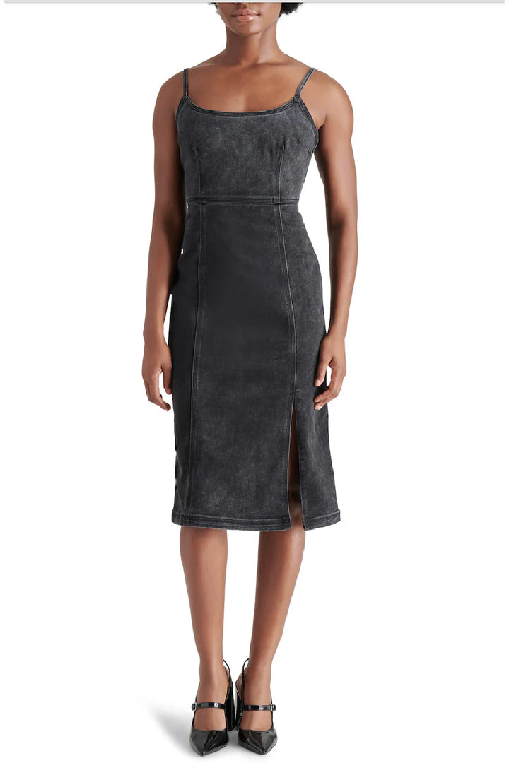 steve madden giselle denim dress Madden: in Washed Black 4 this dress highlights your kurti set Size:0 (6-12M) Beautiful Dresses For Girls