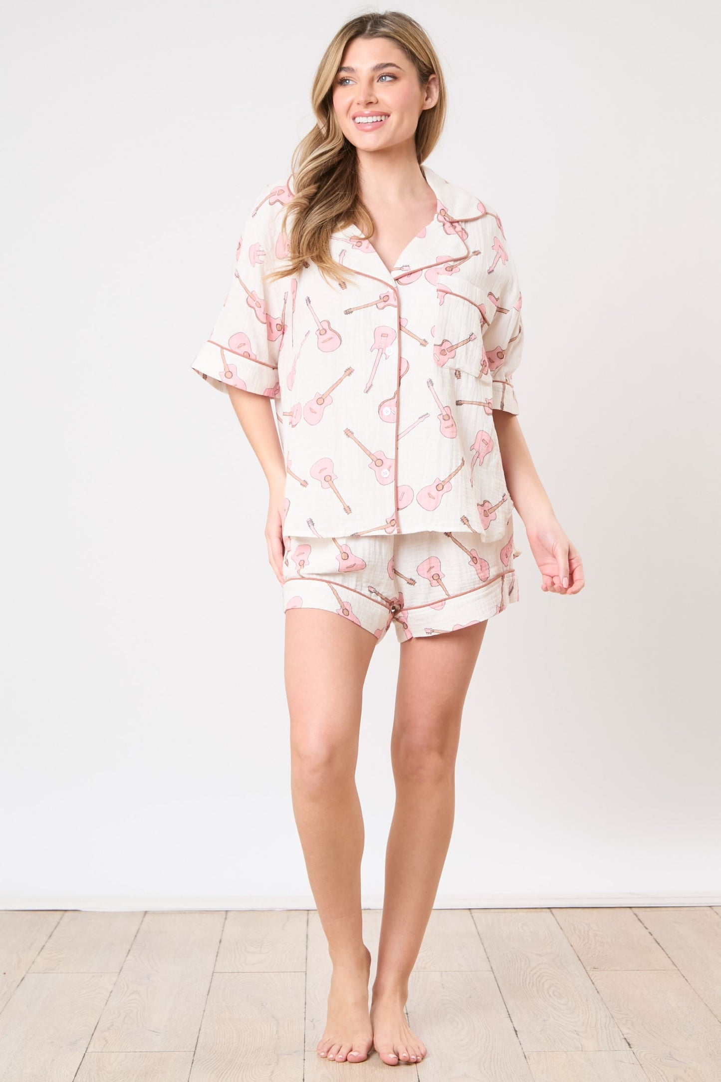 Gauze Guitar Printed Pajama Set