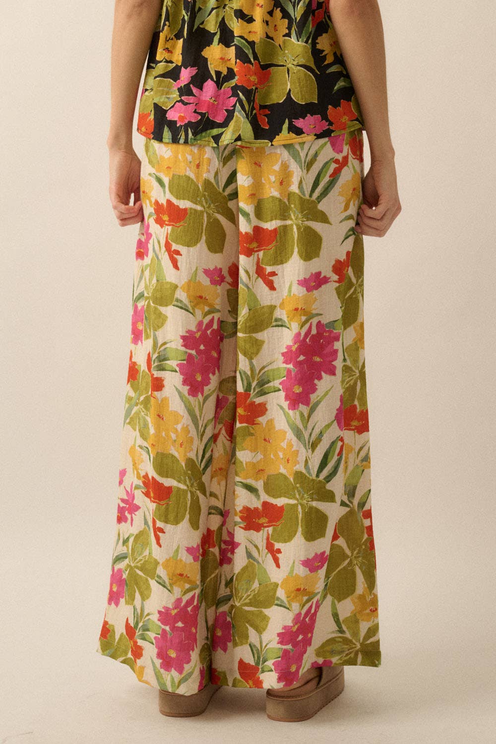 Floral-Print Wide-Leg Drawstring Pants