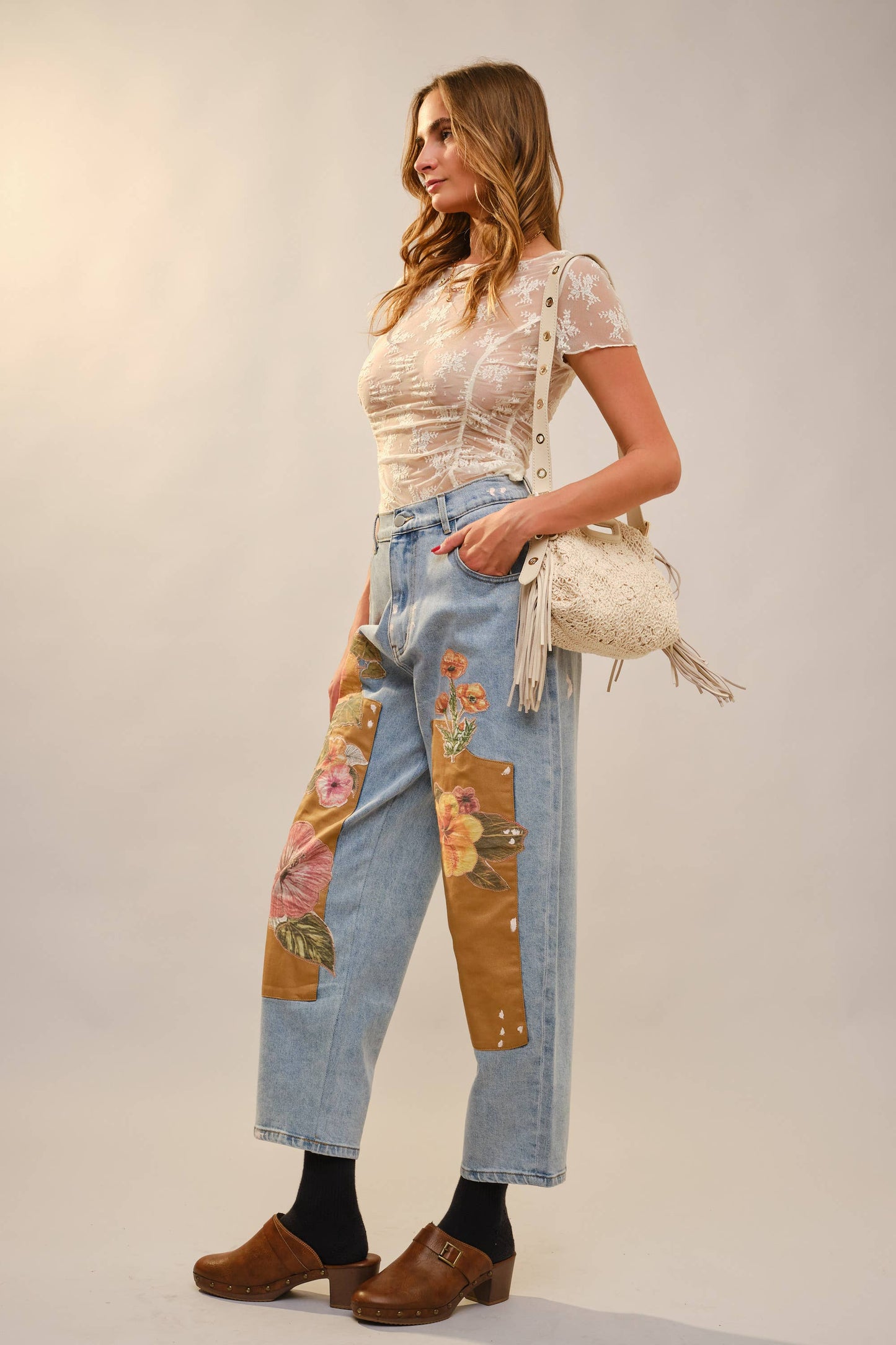 Flower Patch Barrel Leg Jean: LIGHT WASH