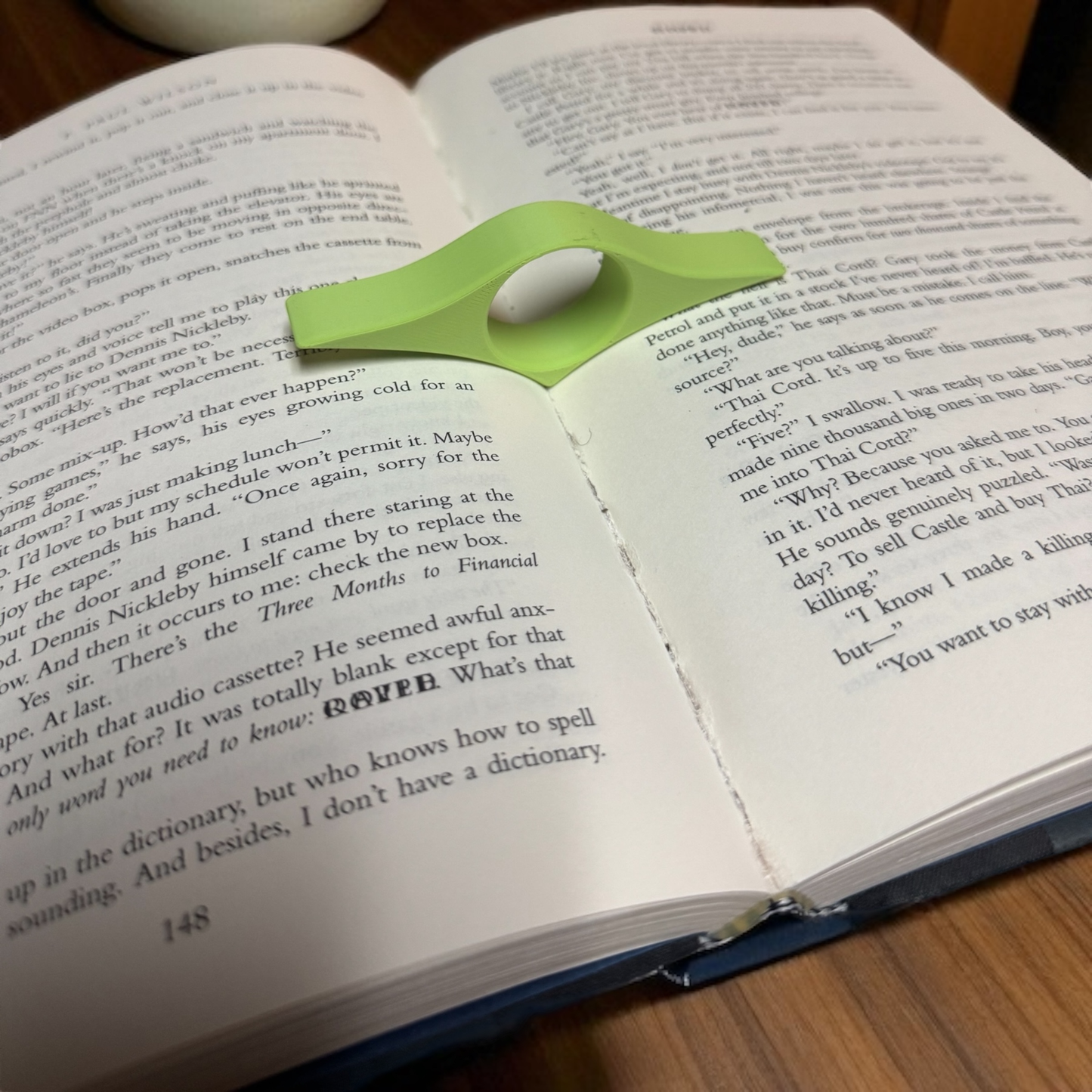 Thumb Page Holder for Reading