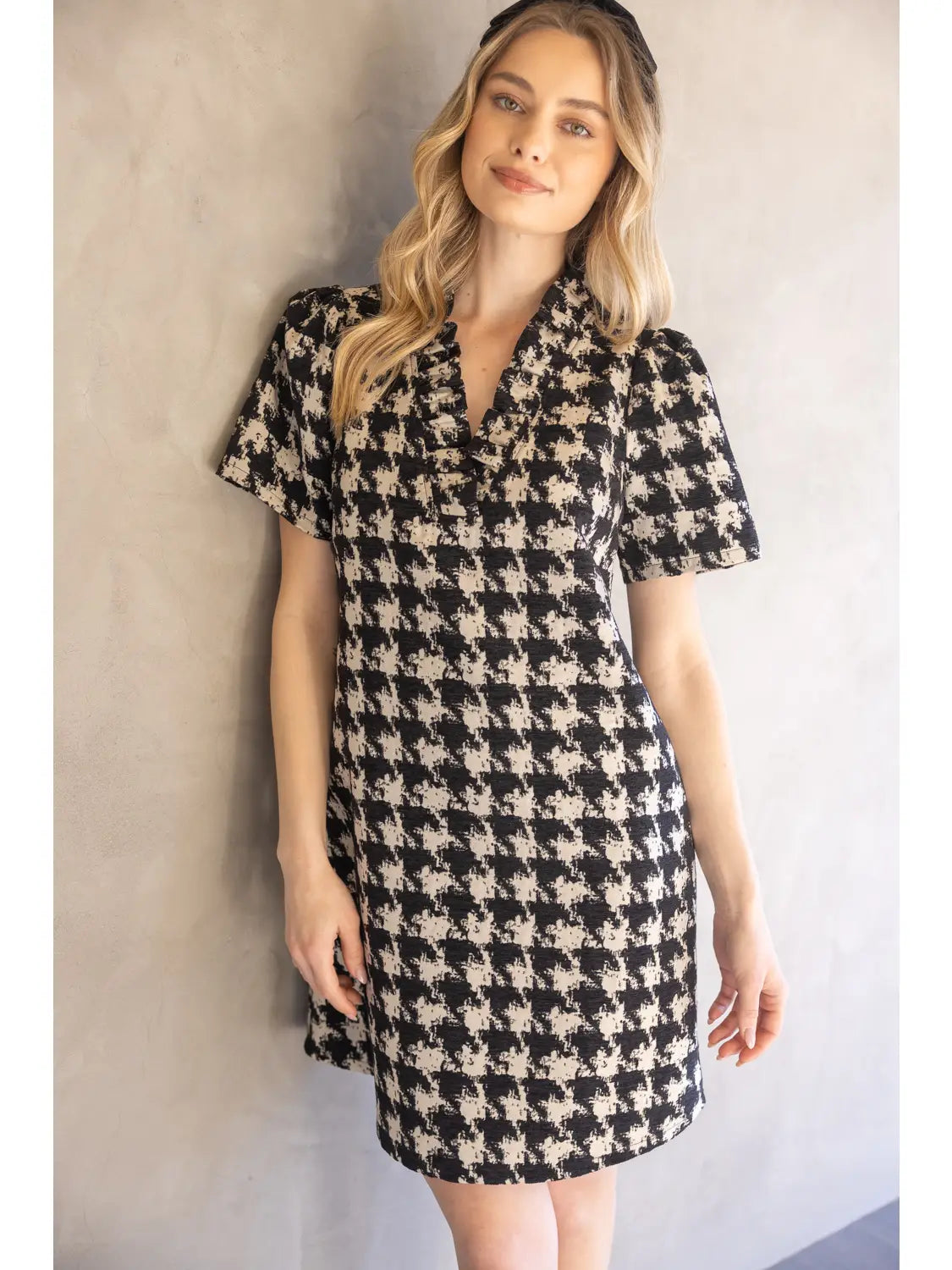 Ruffle  V Neck Houndstooth Dress
