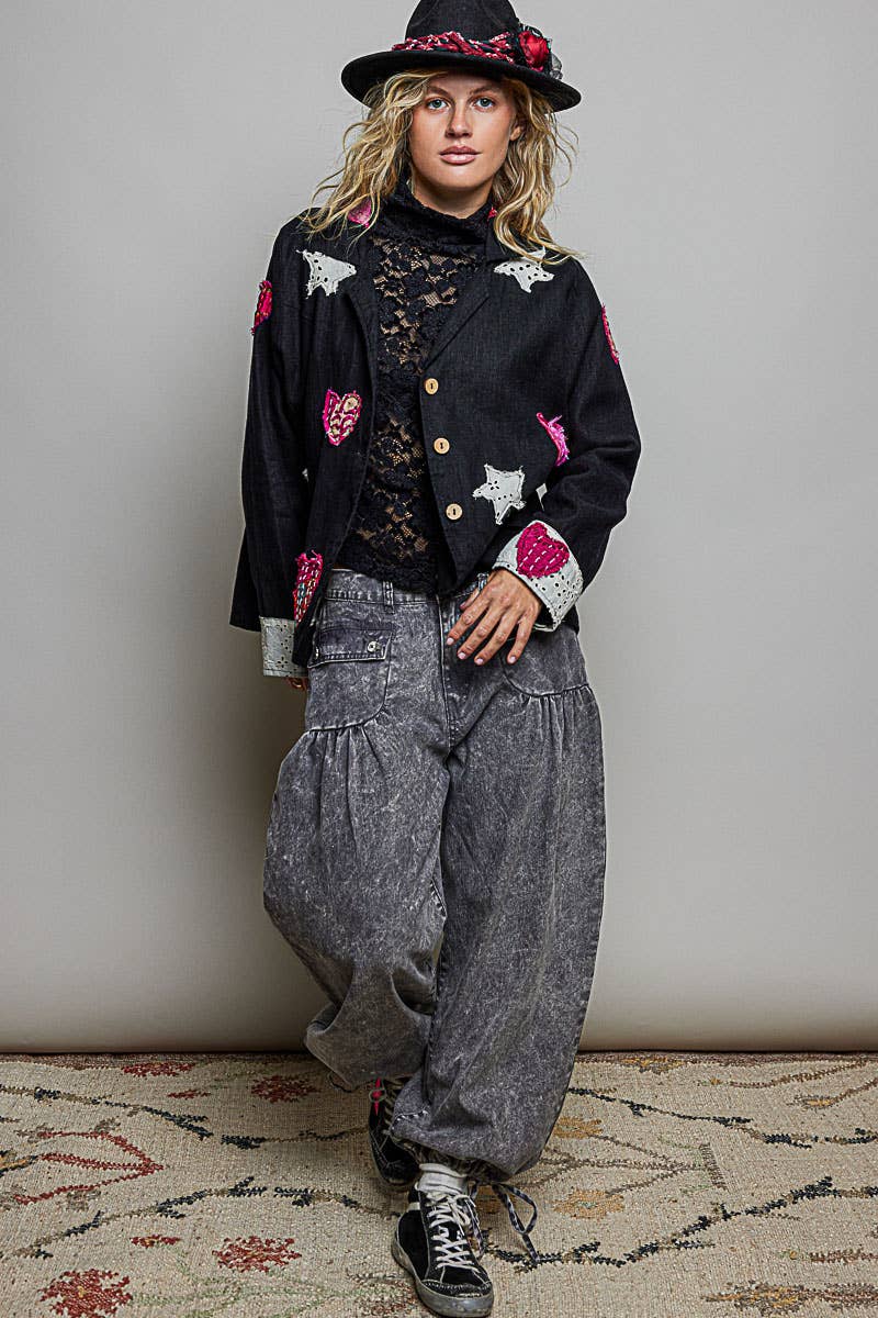 Notched Collar Star & Heart Applique Relaxed Blazer Jacket: Black / S