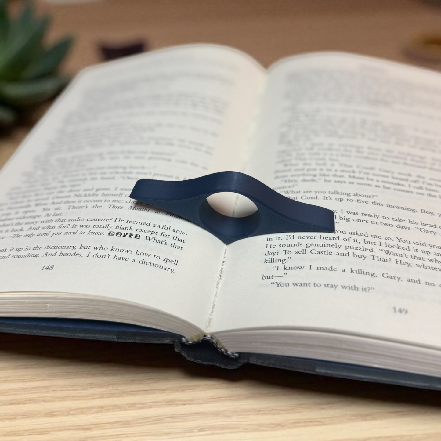 Thumb Page Holder for Reading