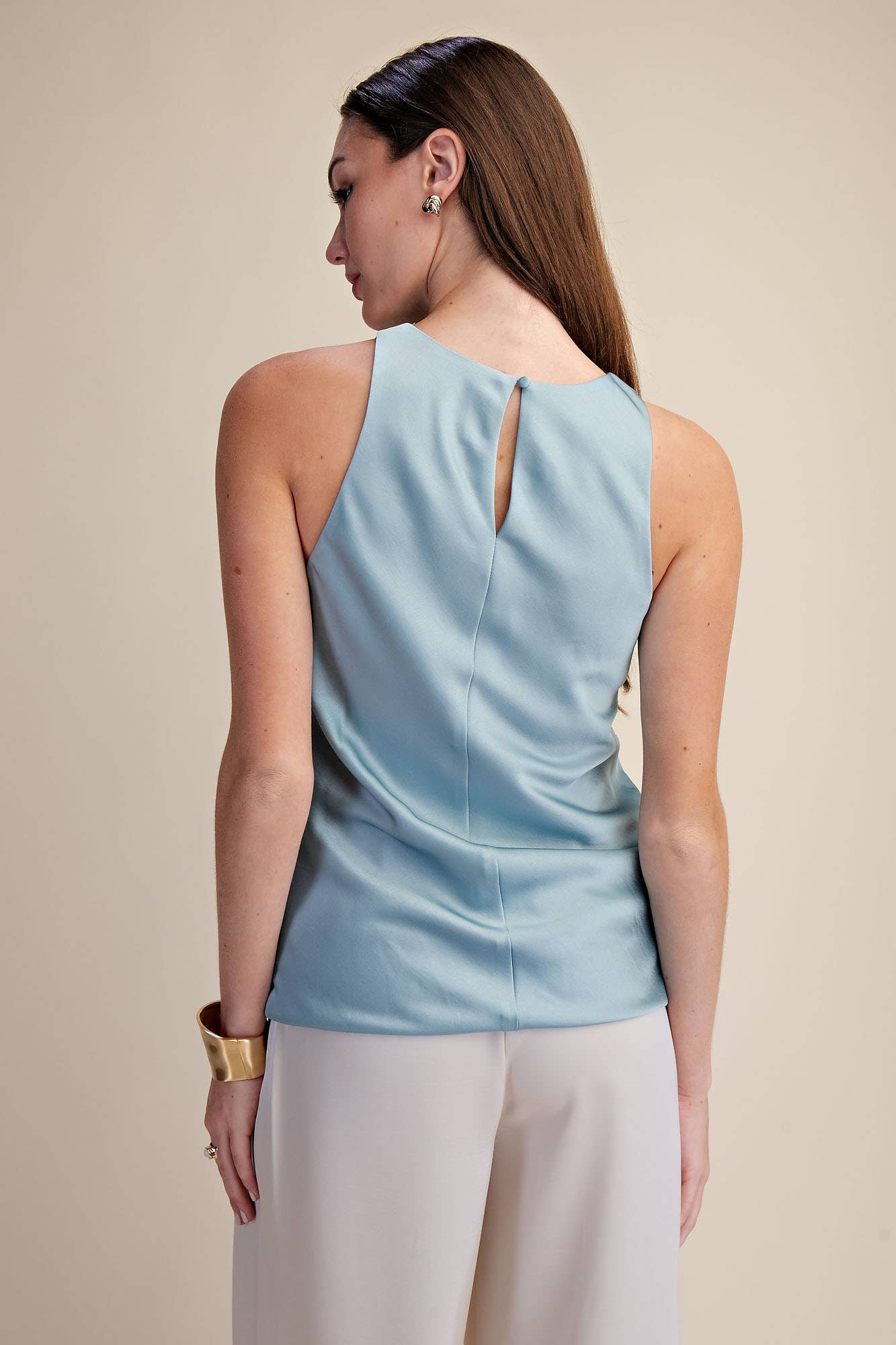 Round-Neck Sleeveless Minimalist Top: Dusty Blue