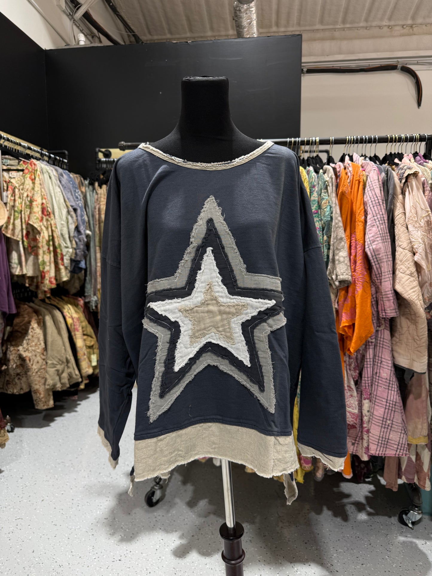 Paper Lace High-Low Tunic with Star Appliqué – Charcoal