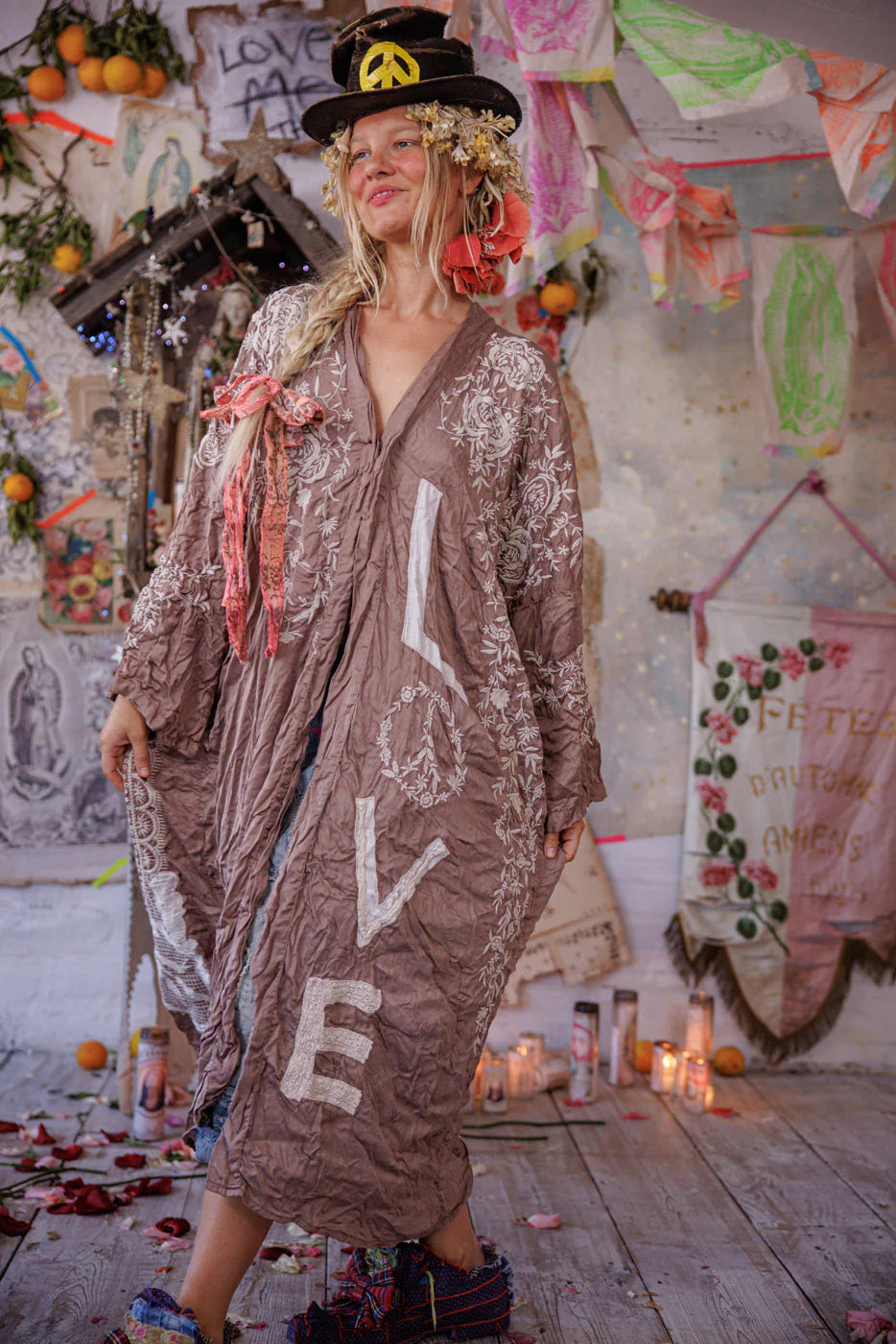 Magnolia Pearl Kimono Pearl 505 Applique Blessed