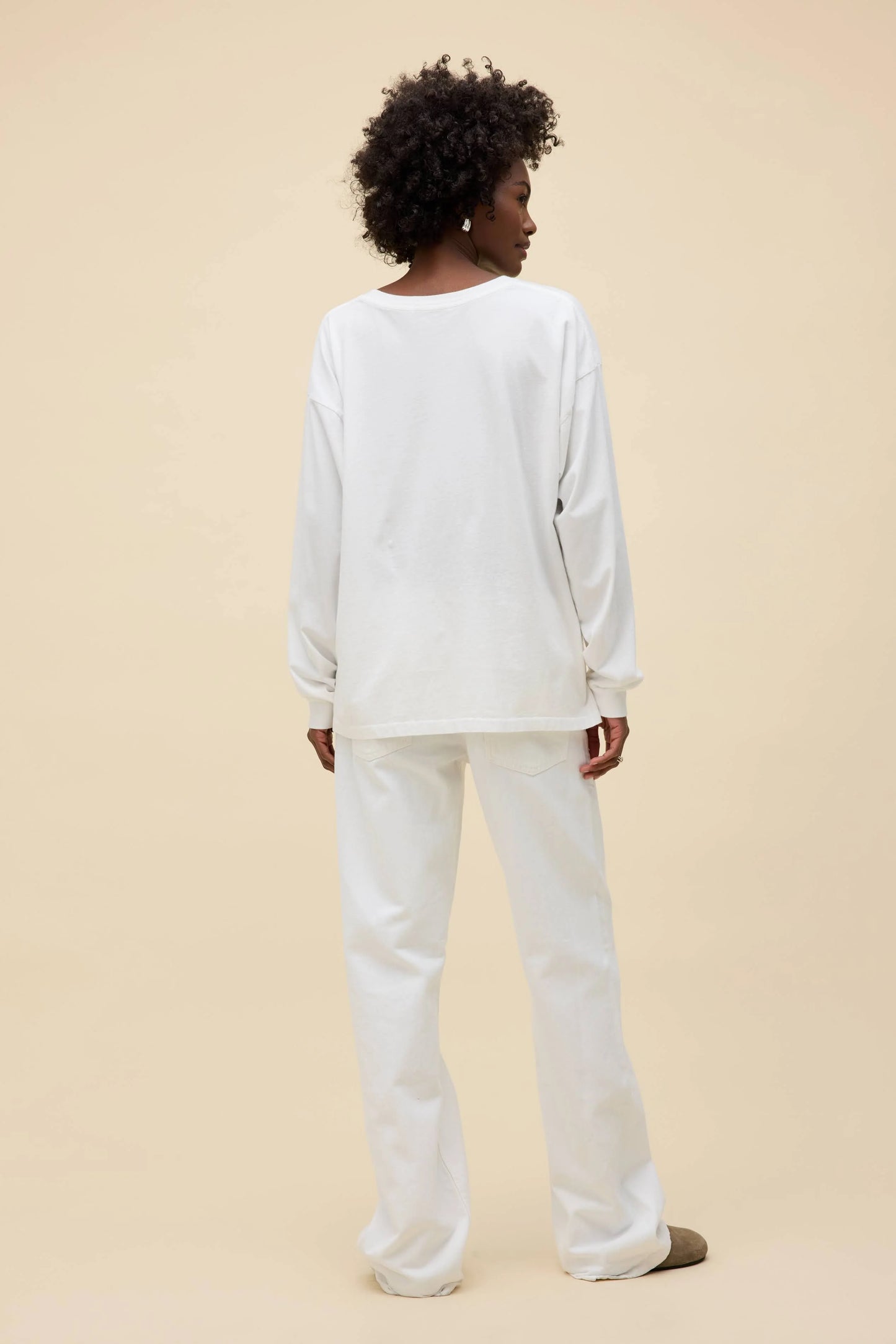 Sun Records Elvis Relaxing