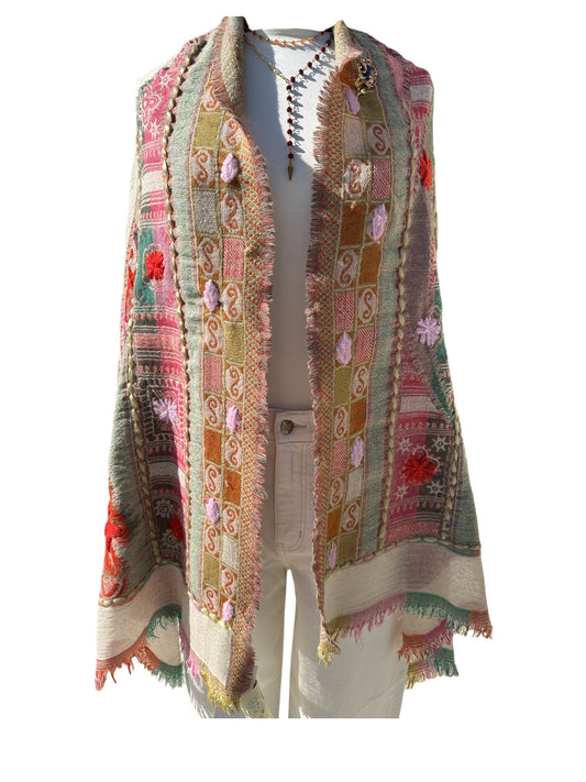 Aratta Festive Shawl