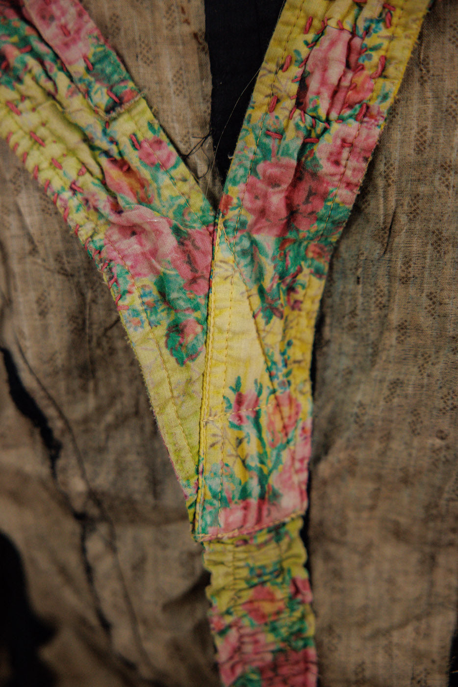 Magnolia Pearl SUSPEND 042 Curtsy