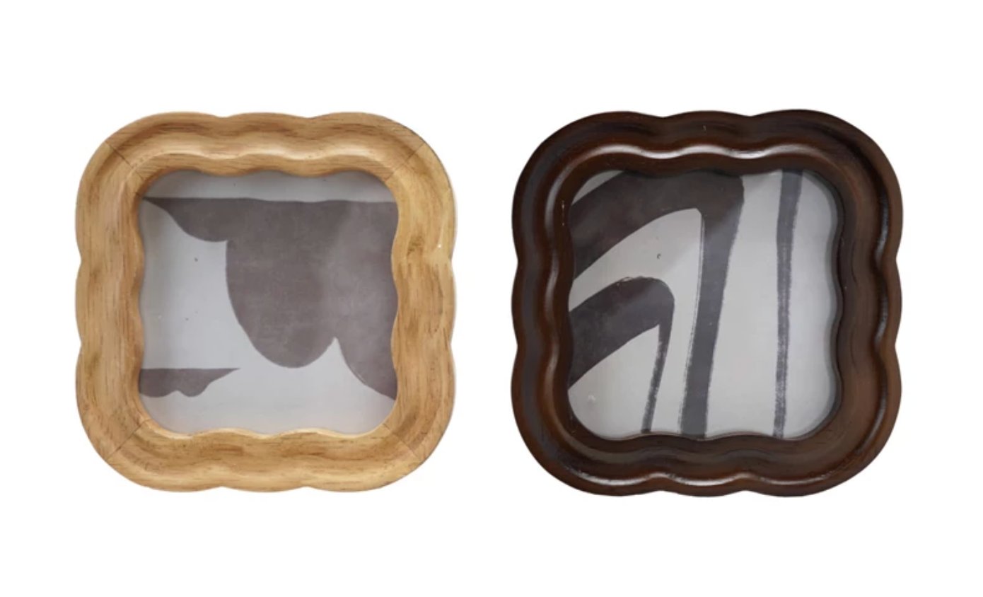 Scalloped Photo Frame, 2 Colors (4" x 4" Photo) (Hangs or Sits)