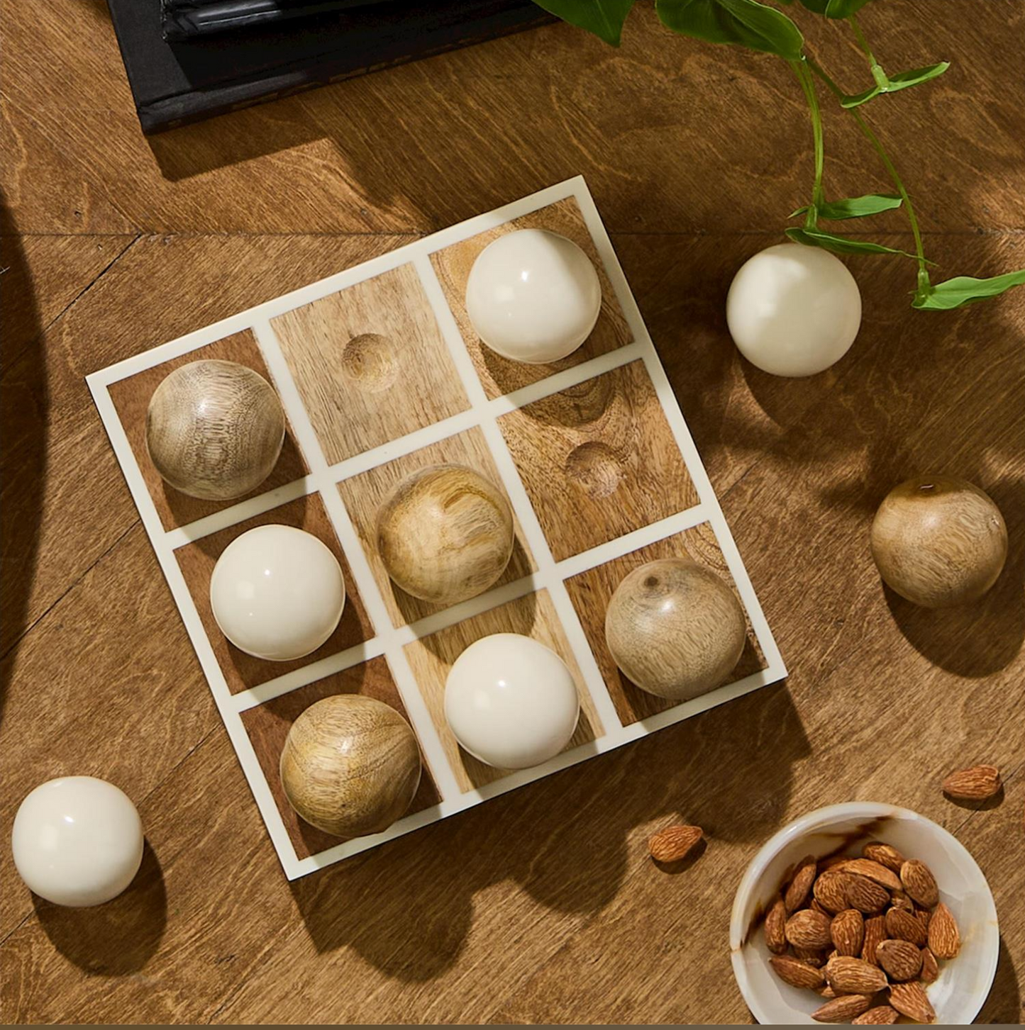 Tozai Tic Tac Toe Game with Round Balls