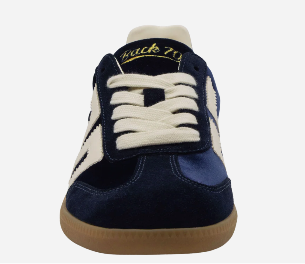 Back 70 Cloud W26 Velvet Royal Butter