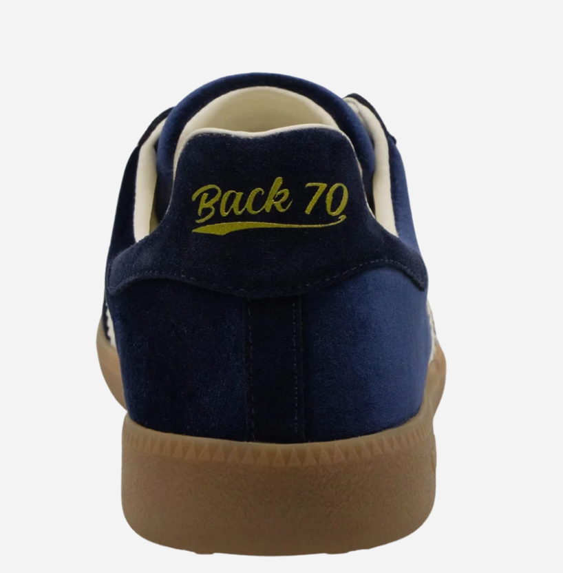 Back 70 Cloud W26 Velvet Royal Butter