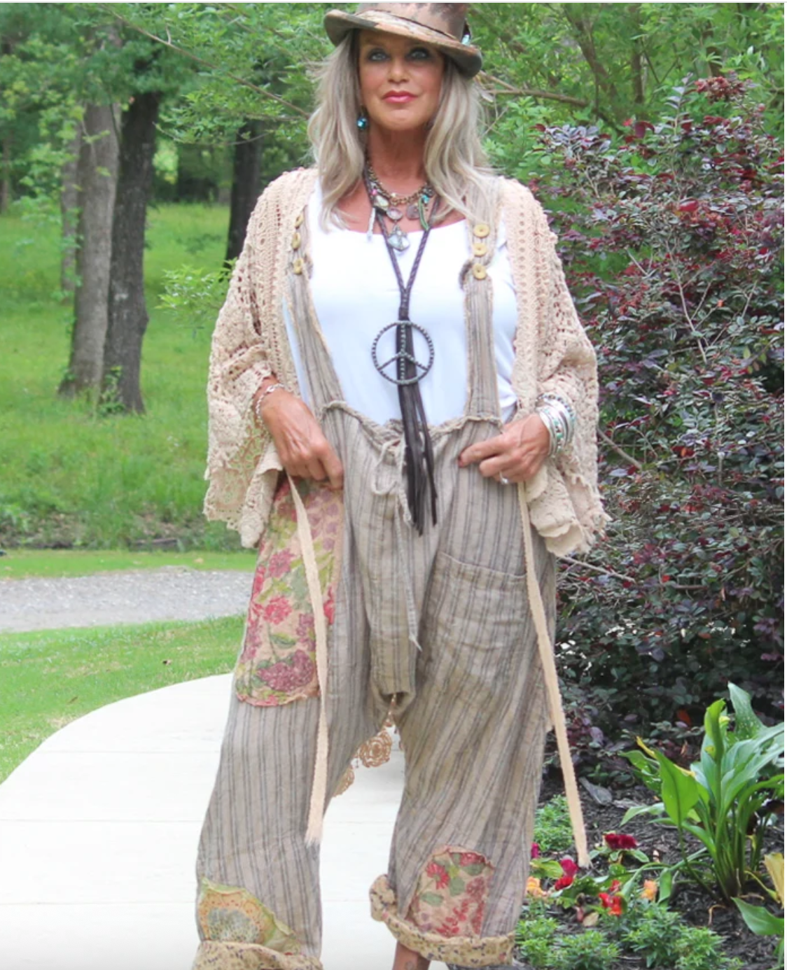 Jaded Gypsy Spirit Seeker Pants O/S