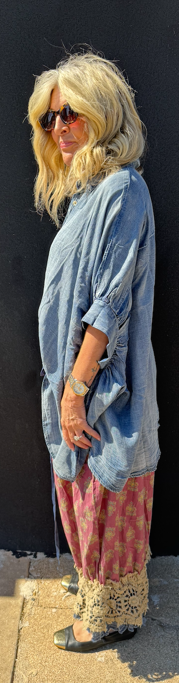 Morning Meadow Chambray Button-Down Top | Jaded Gypsy