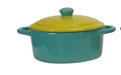 Two Tone Baker w/lid