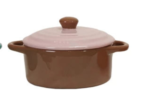 Two Tone Baker w/lid