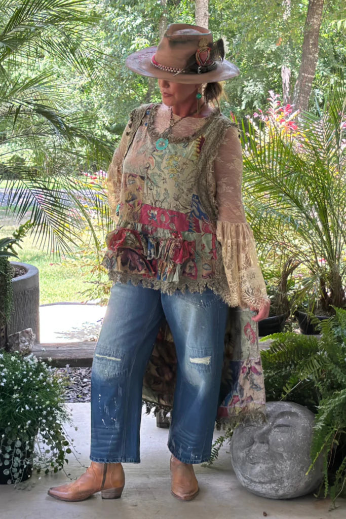 Ruffle up high lo top red/blue Floral