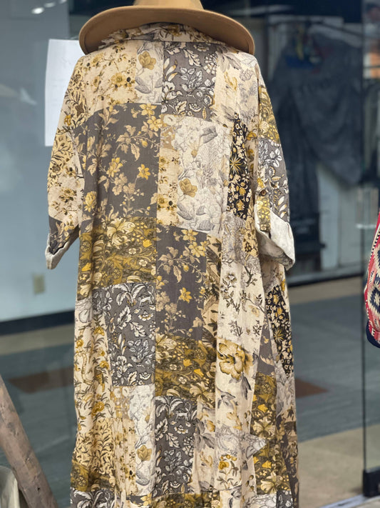 Duster with Gray/Buff Patchwork Print