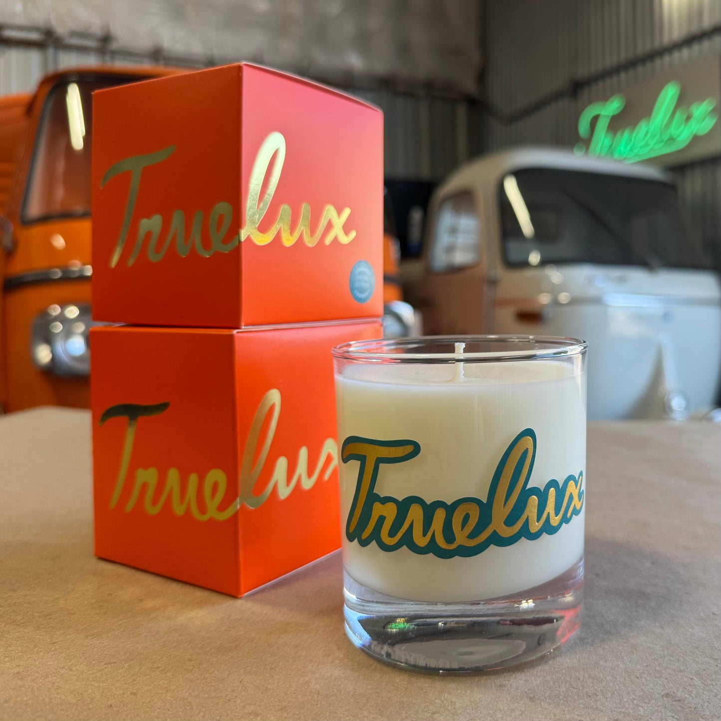 Cabaret (Special Edition) Lotion Candle