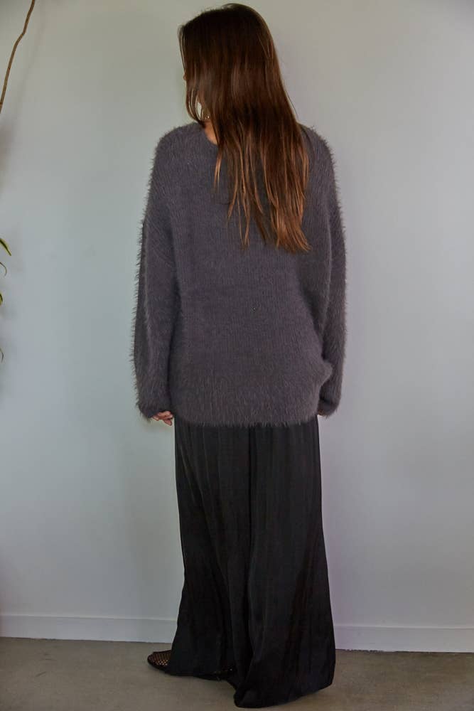 Knit Sweater V-Neck Charcoal