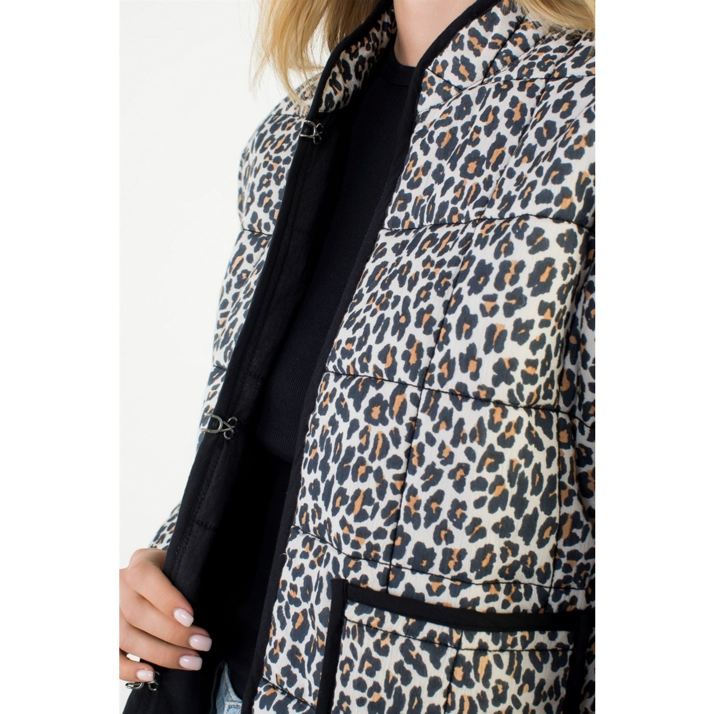 Leopard print puffer quilted jacket